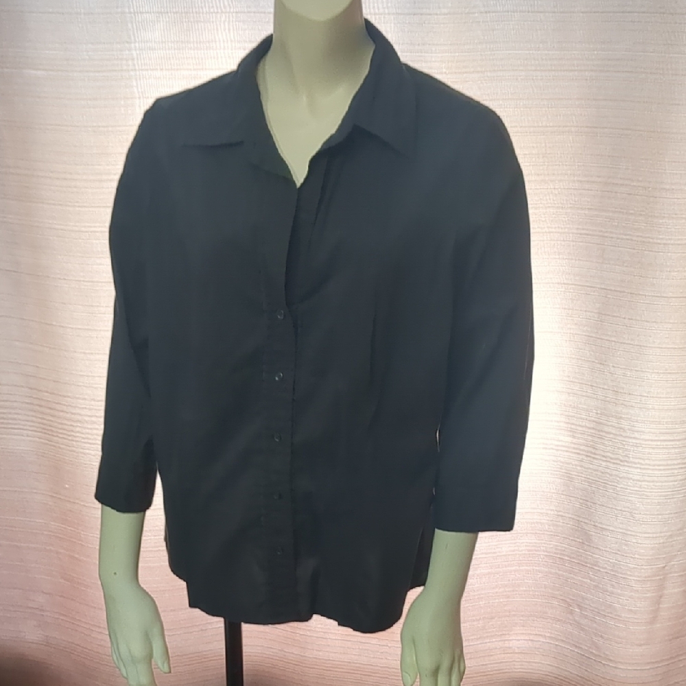 Old Navy Women's Black Casual Button-Down Shirt